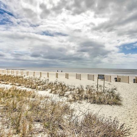 Coastal Oasis With Decks Walk To Holden Beach! Luaran gambar